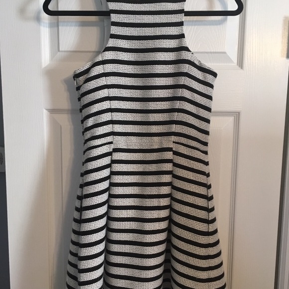 Black & White Express Skater Dress - Picture 3 of 5